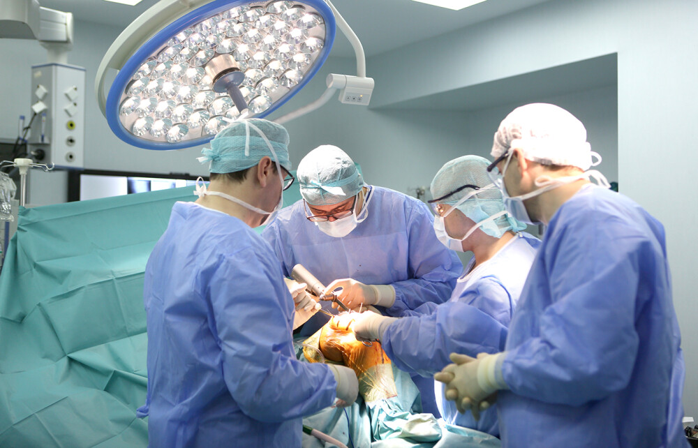 Ortopedie Traumatologie Sanador Tehnici Chirurgicale Moderne