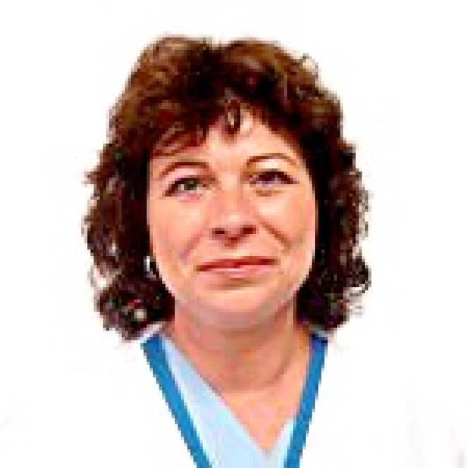 Dr. Adelina Androne