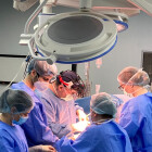 Premieră națională în chirurgia cardiacă minim invazivă, la SANADOR