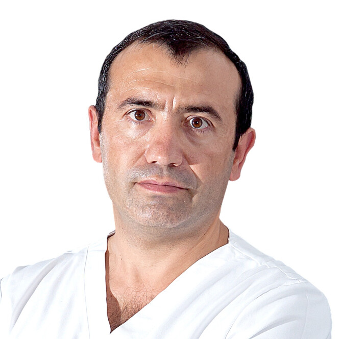 Dr. Pavel Platon