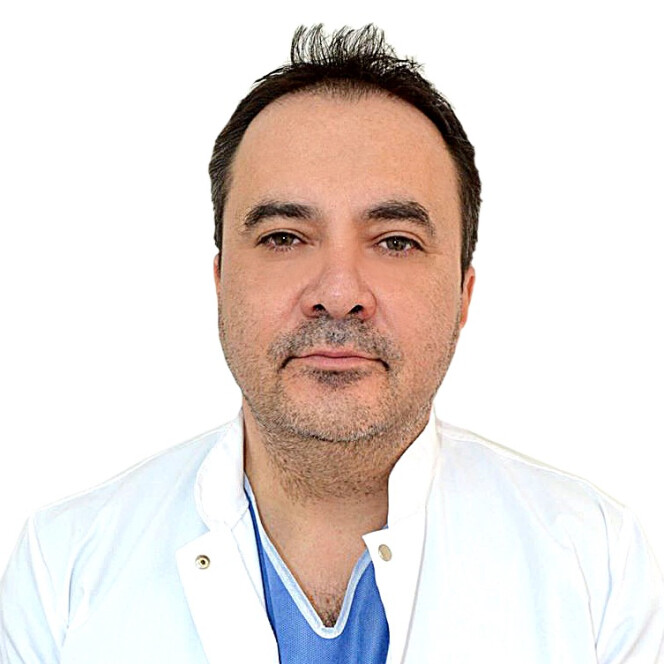 Dr. Valentin Munteanu