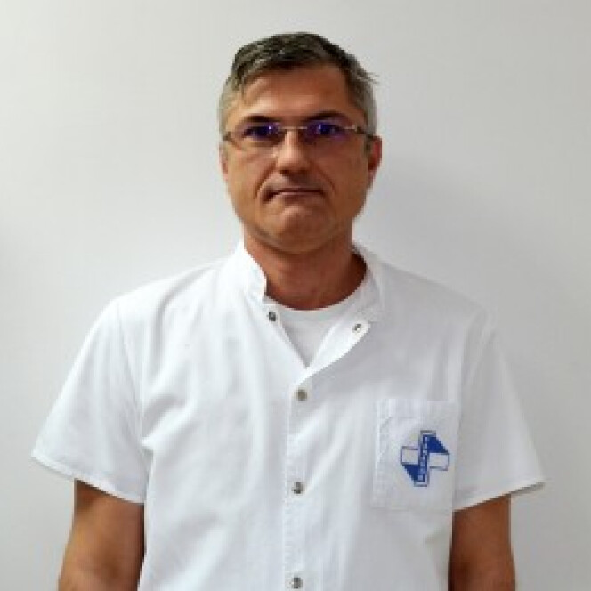Dr. Mugur Grasu