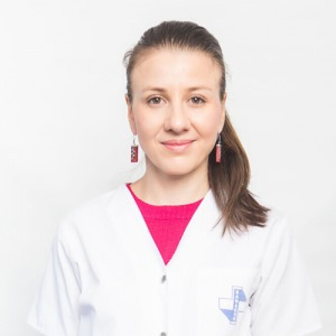 Dr. Janina Arsene