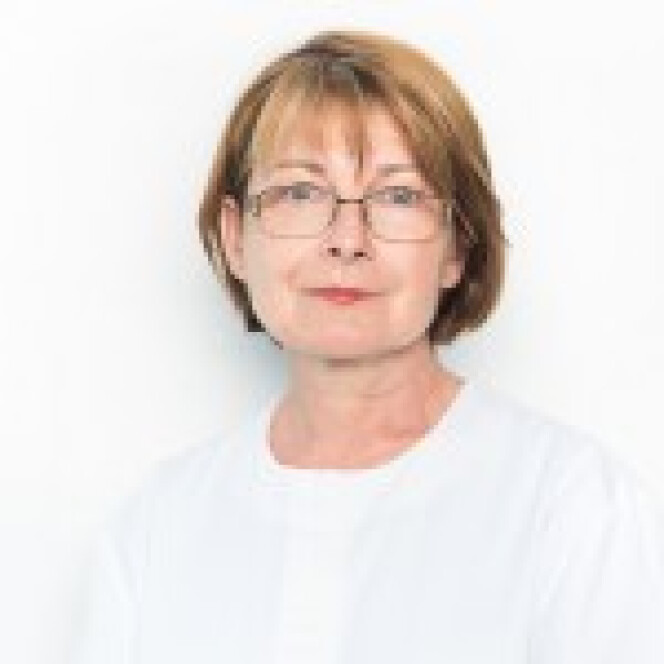 Dr. Dana Herghelegiu