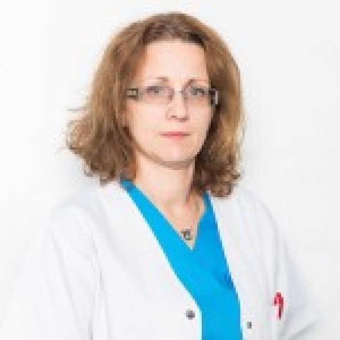 Dr. Mădălina Comănescu