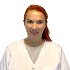 Dr. Aura Vlaston