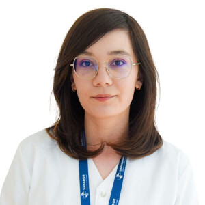 Dr. Alexandra Jichitu