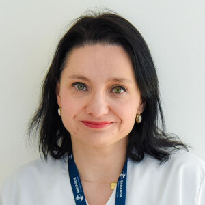 Dr. Andreea Tătar