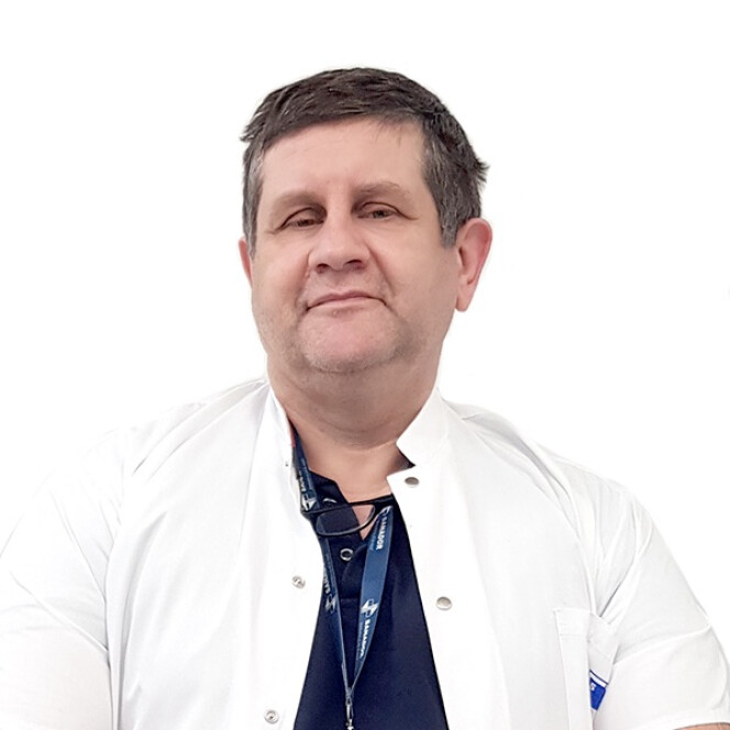 Dr. Cristian Paleru
