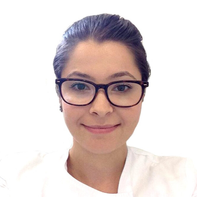Dr. Andreia Ulmeanu
