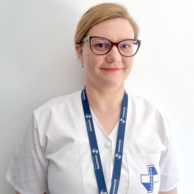 Dr. Anca Chitic