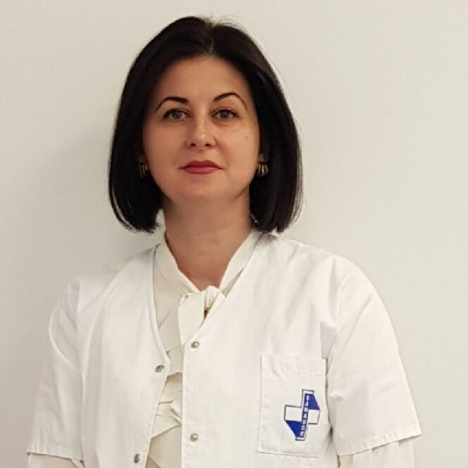 Dr. Iulia Hobeanu