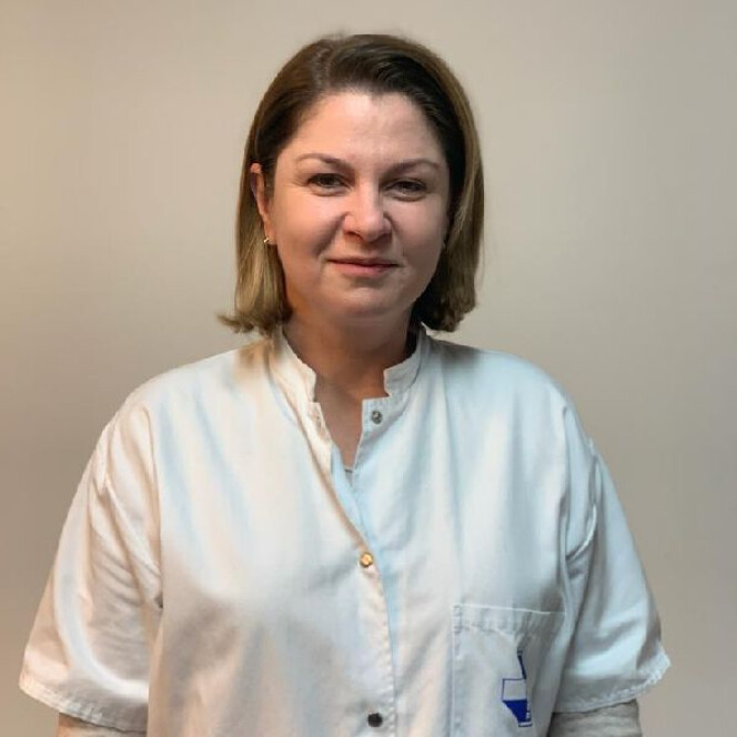 Dr. Irina Horomnea