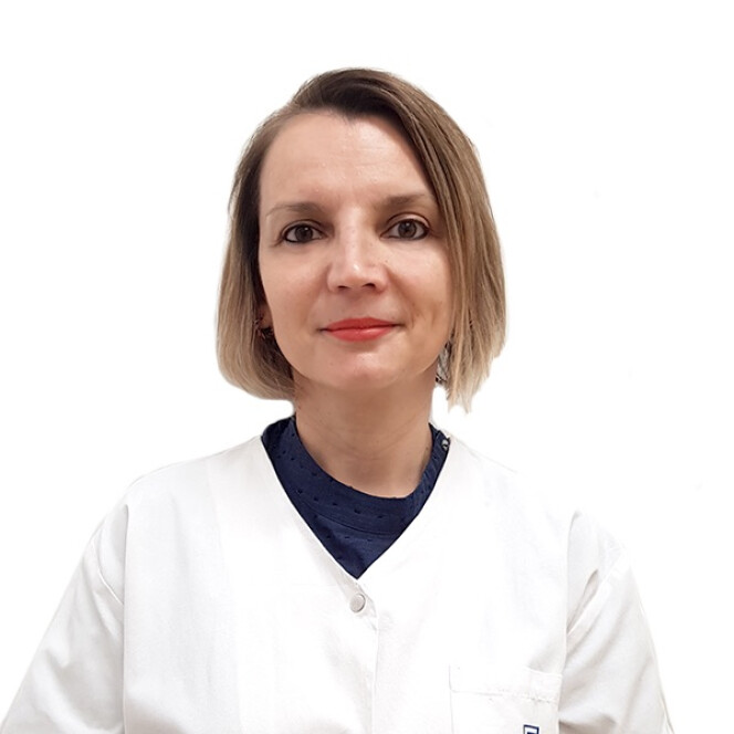 Dr. Elena Iuliana Bălașa