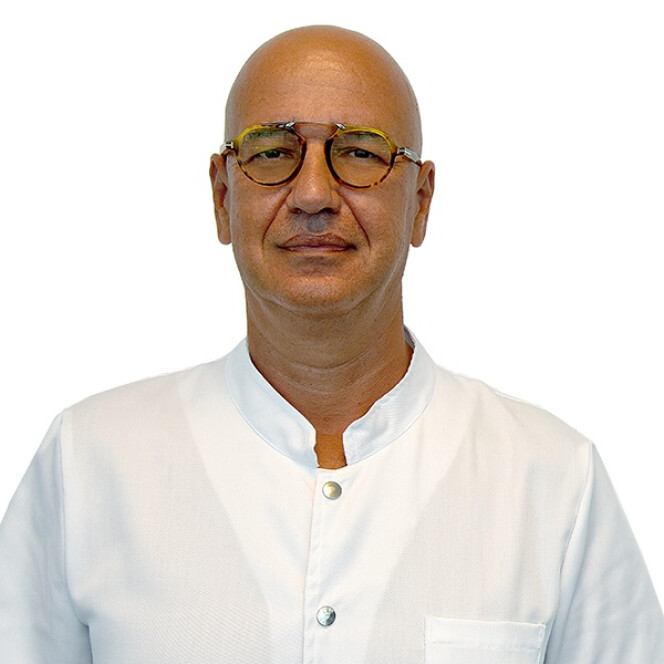 Conf. Dr. Liviu Chiriac