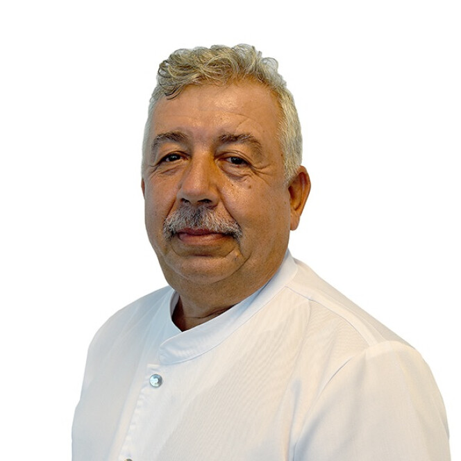 Dr. Lucian Răducan